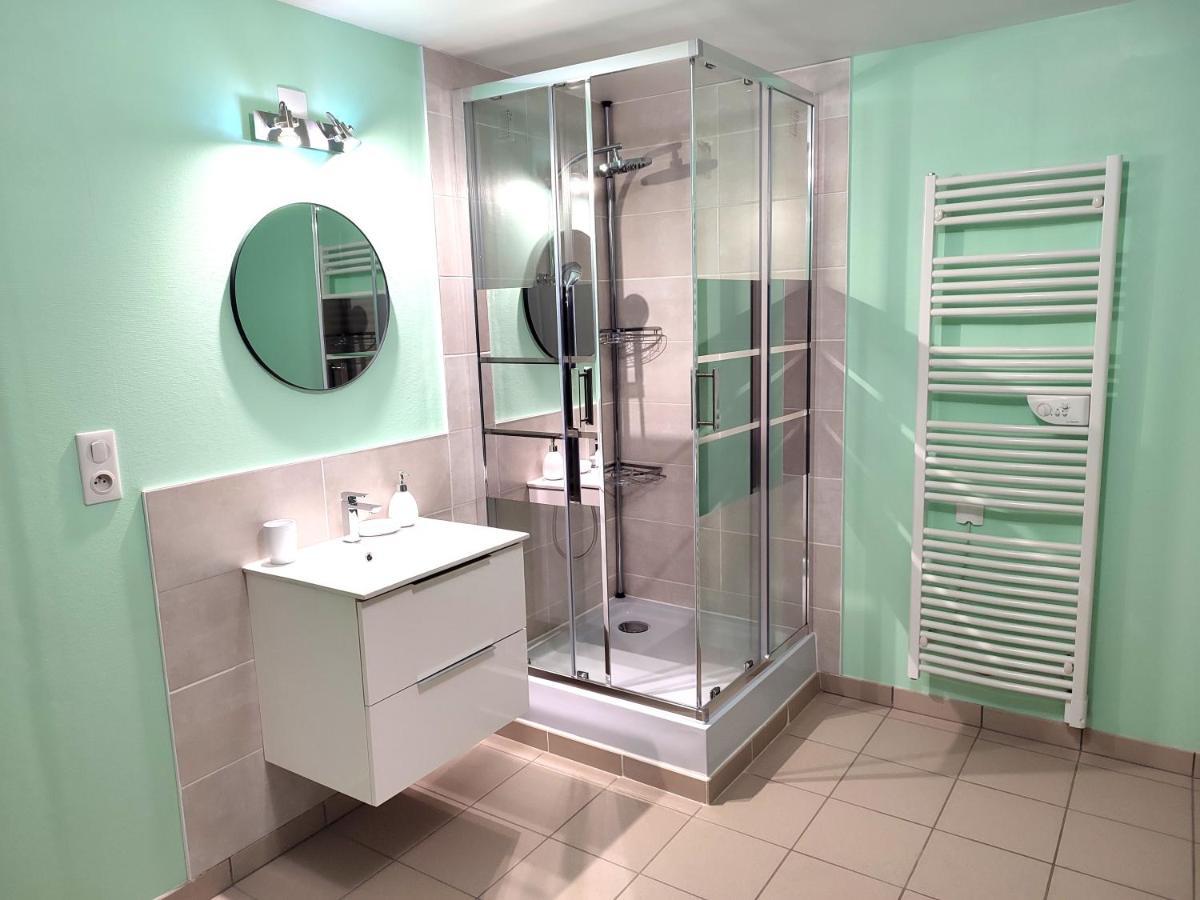 Вілла Les Randogodilleurs Avec Jacuzzi A 2Kms Des Pistes Et 350M Du Theatre Du Peuple ! Бюссан Екстер'єр фото